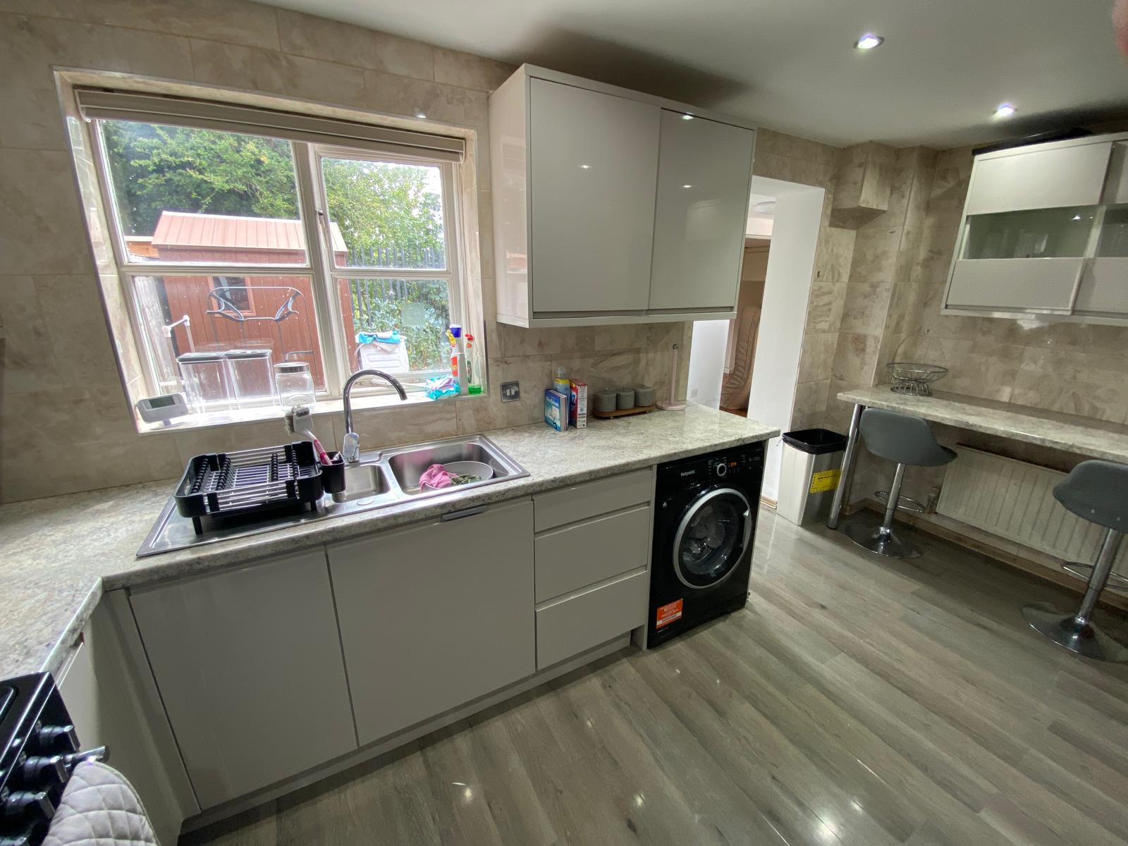 Semi Detached House in Leicester
