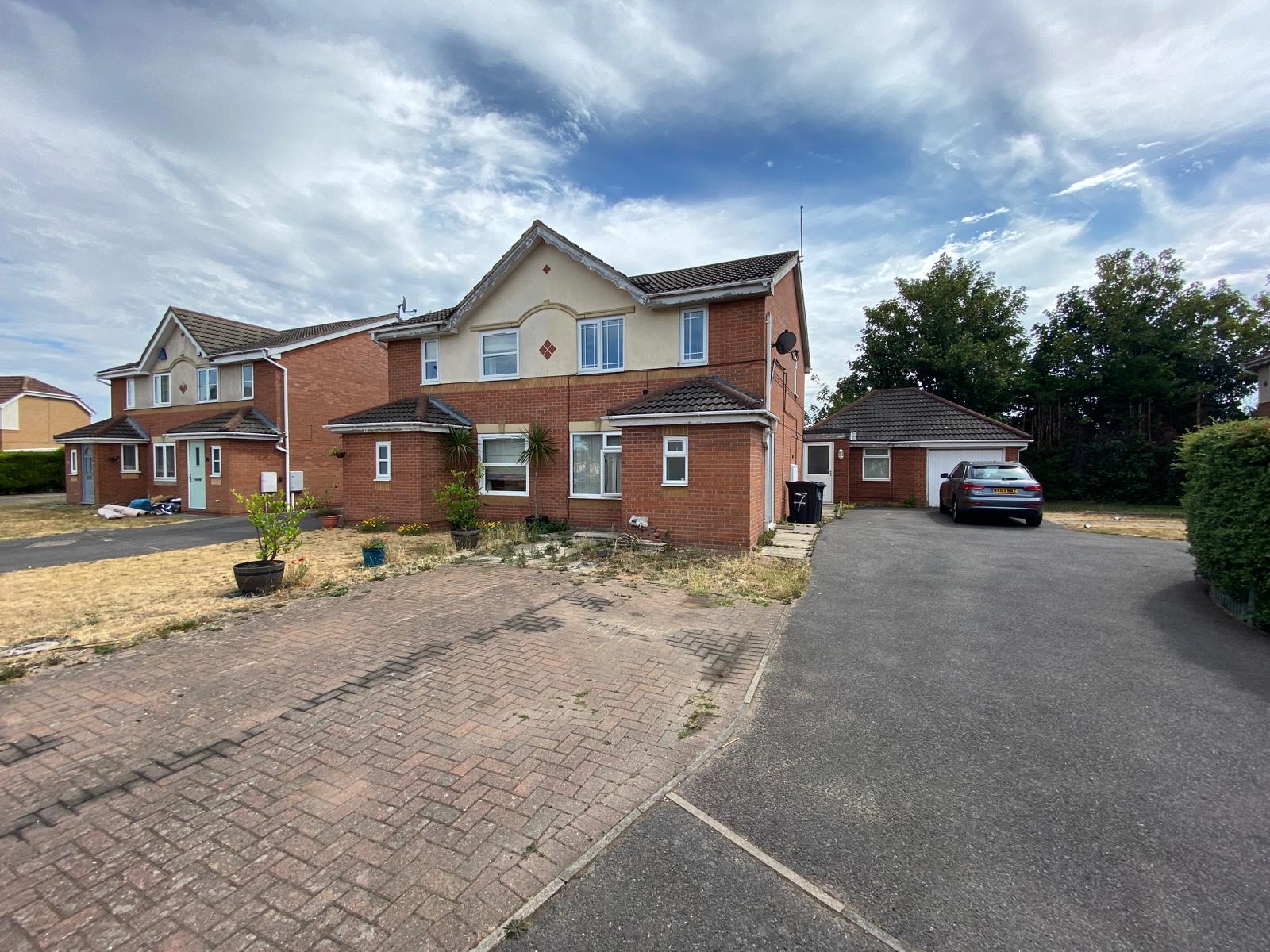Semi Detached House in Leicester