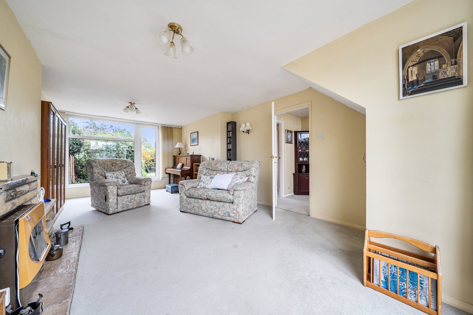 Semi Detached House for sale in Melksham, Newleaze Park, Broughton Gifford, 1110 m²