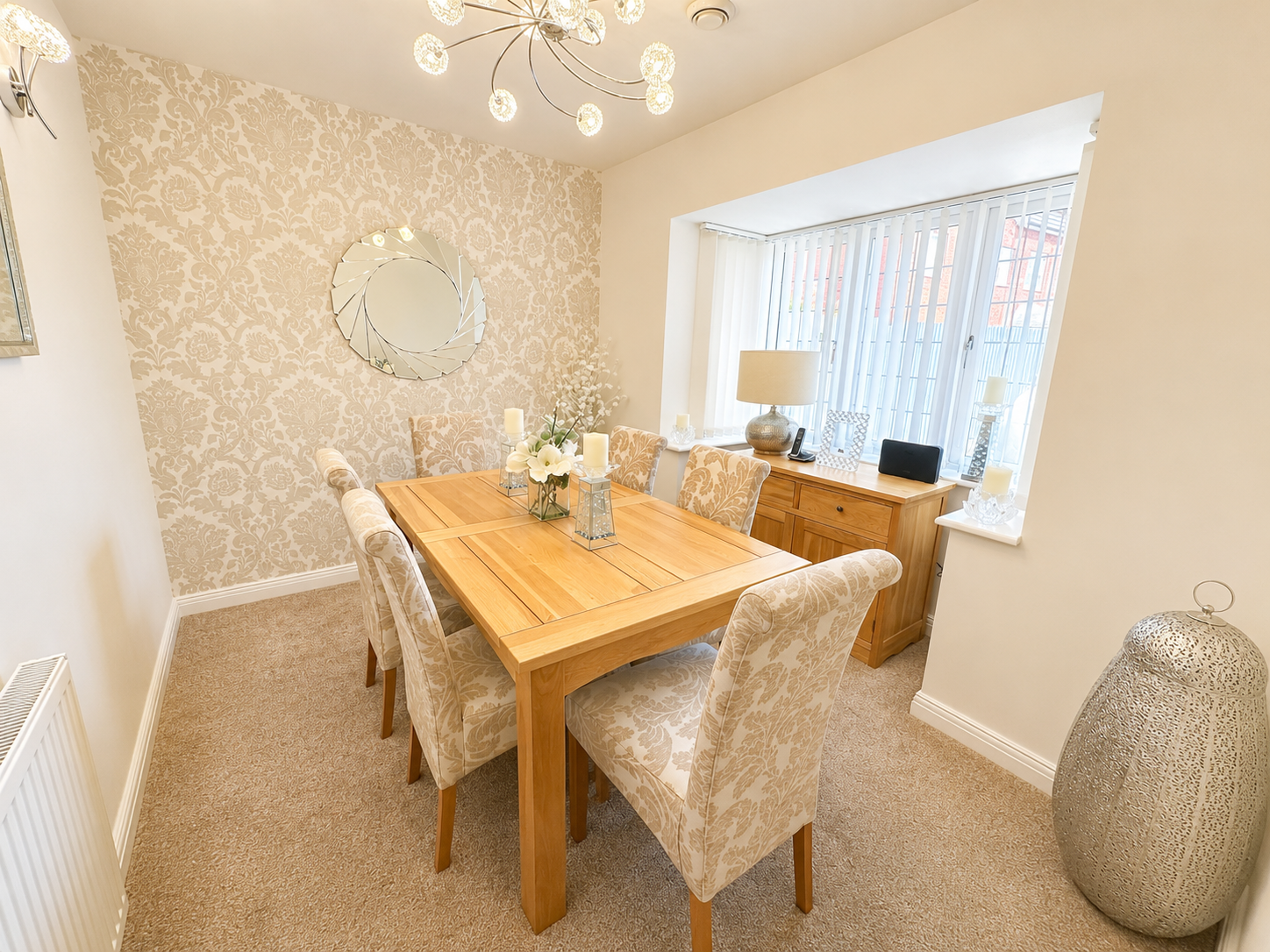 Detached House in Coalville