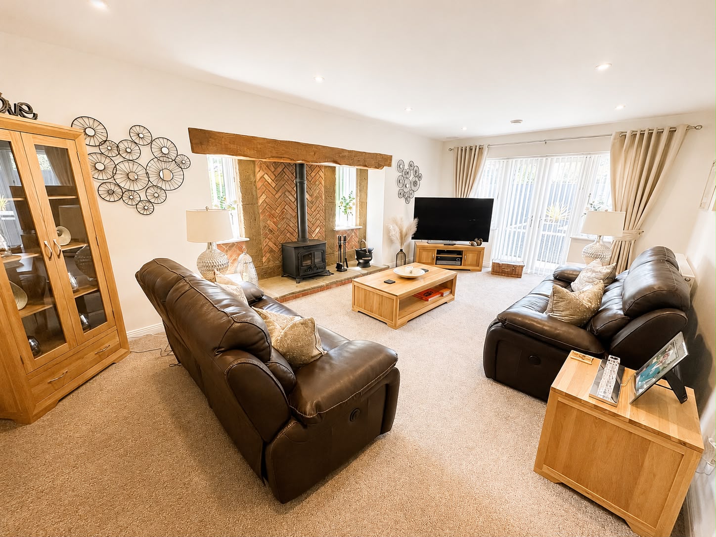 Detached House in Coalville