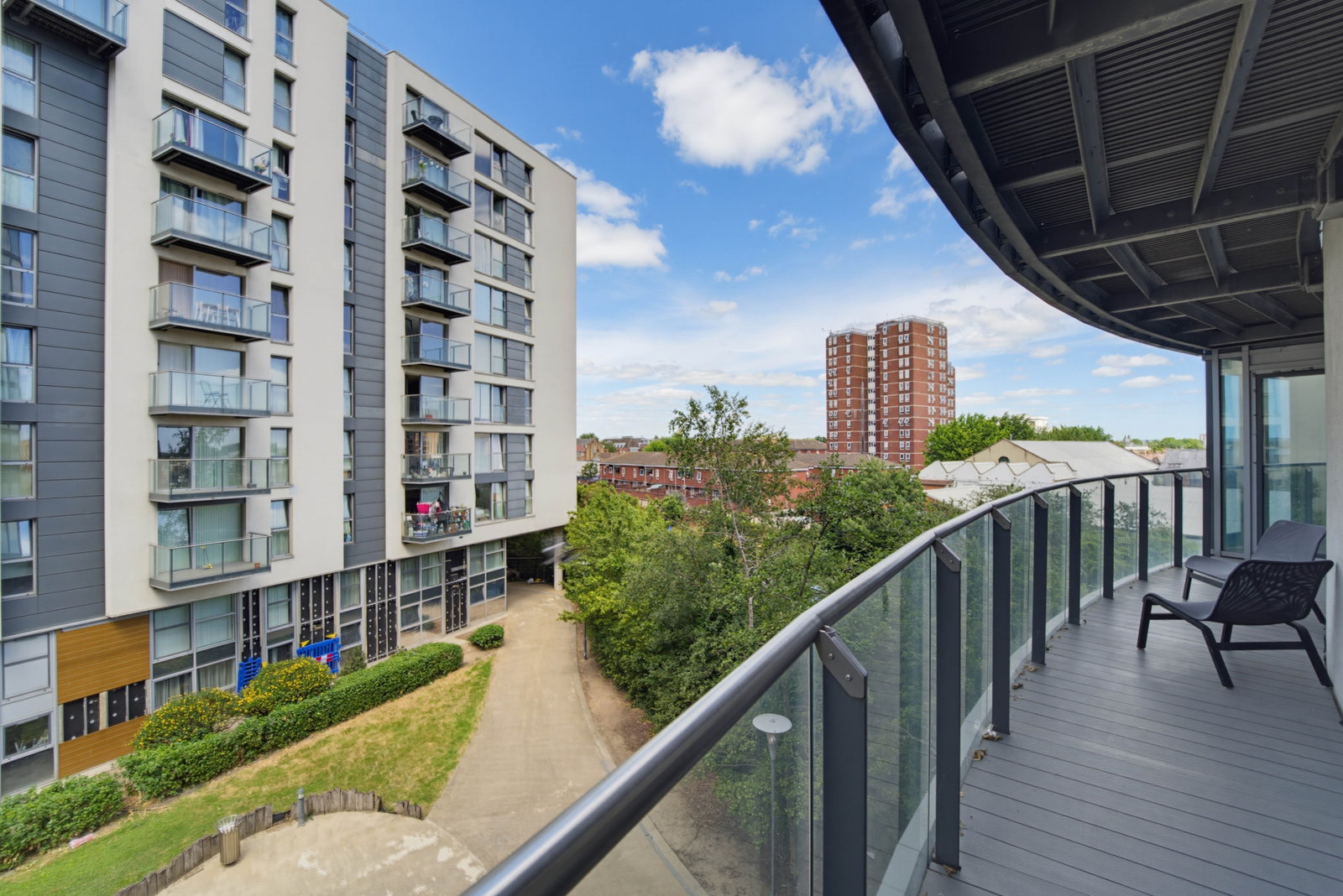 Flat in Hayes