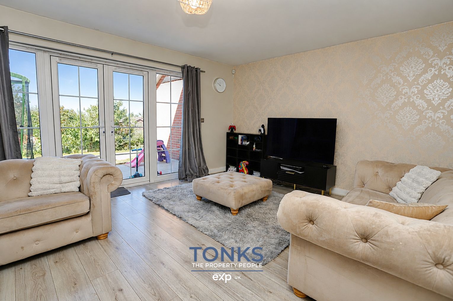 Semi Detached House in Brierley Hill