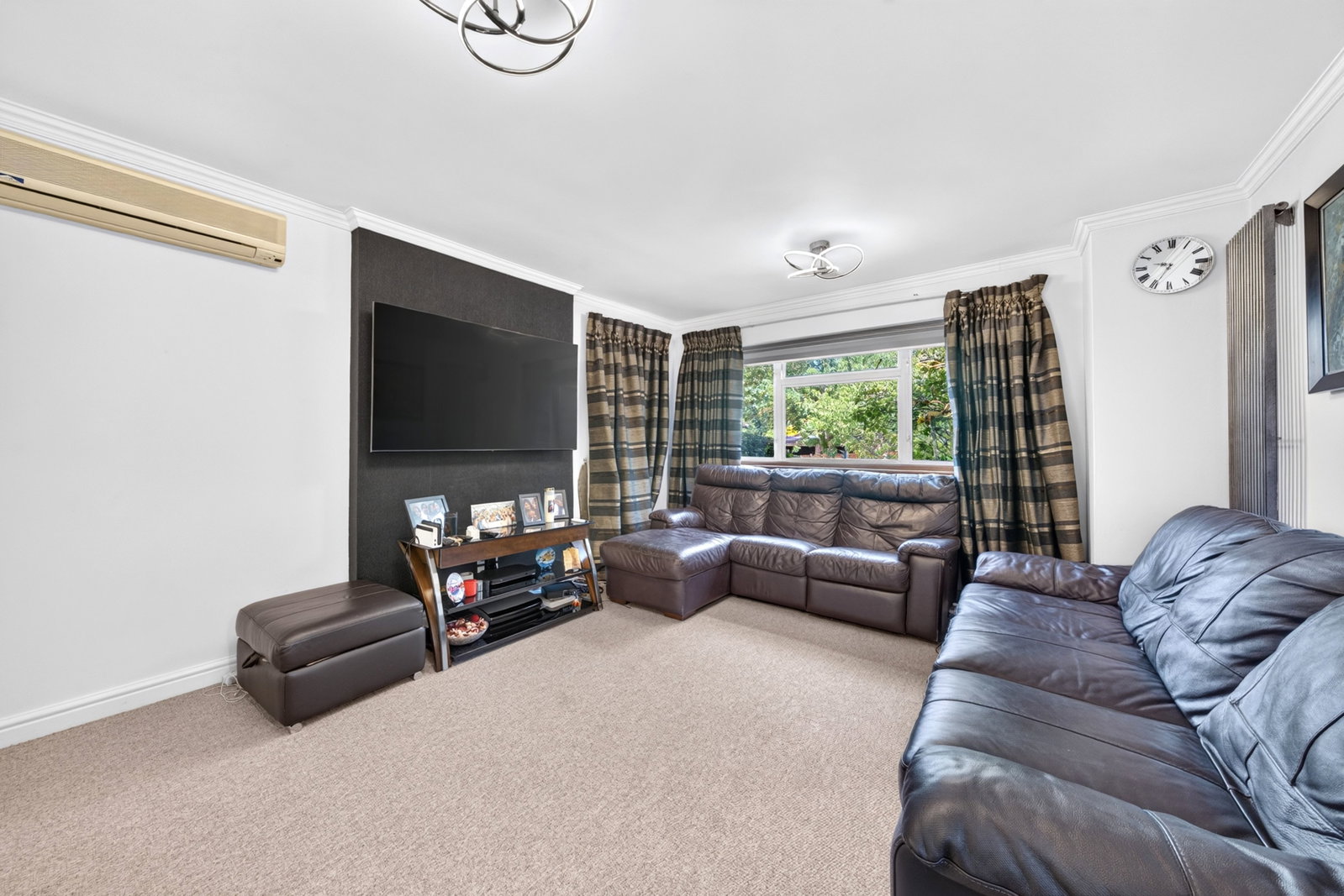 Detached House in Radlett