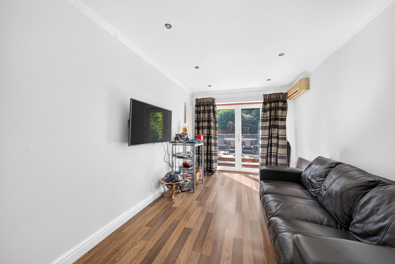 Detached House in Radlett
