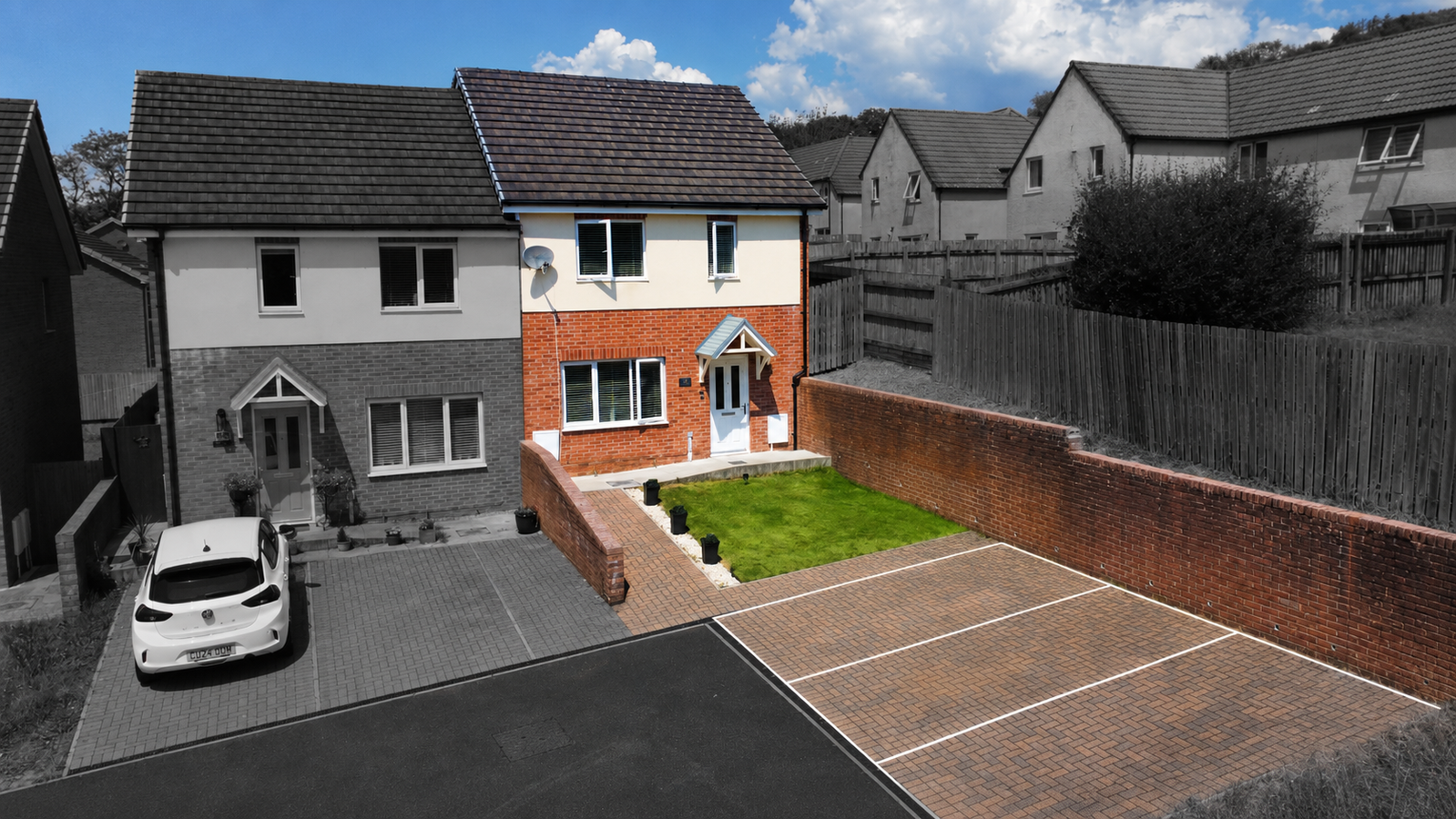 Semi Detached House in Swansea