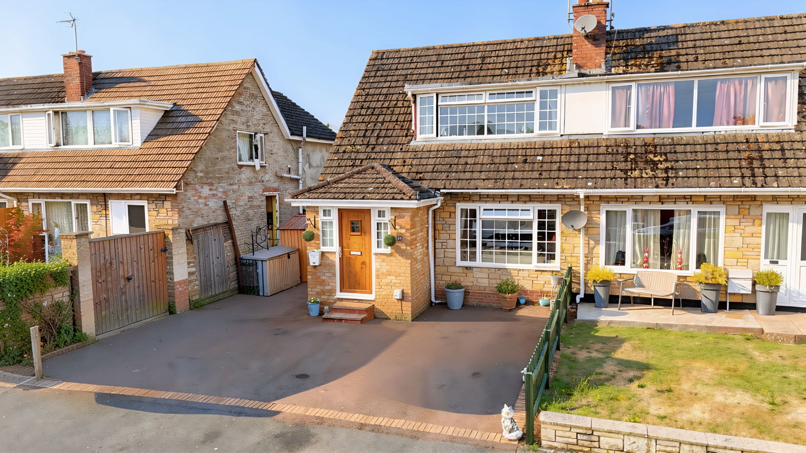 Semi Detached House in Usk