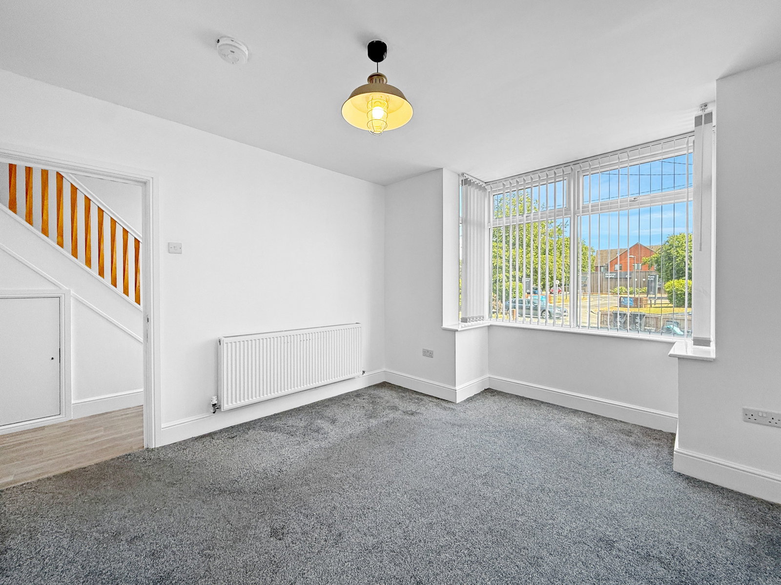 Semi Detached House in Swindon