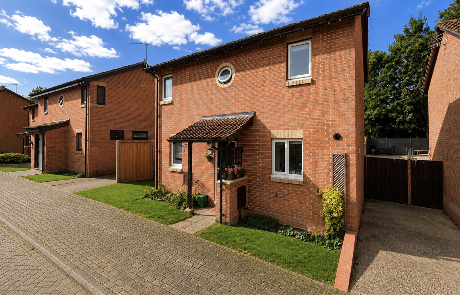 Detached House in Milton Keynes
