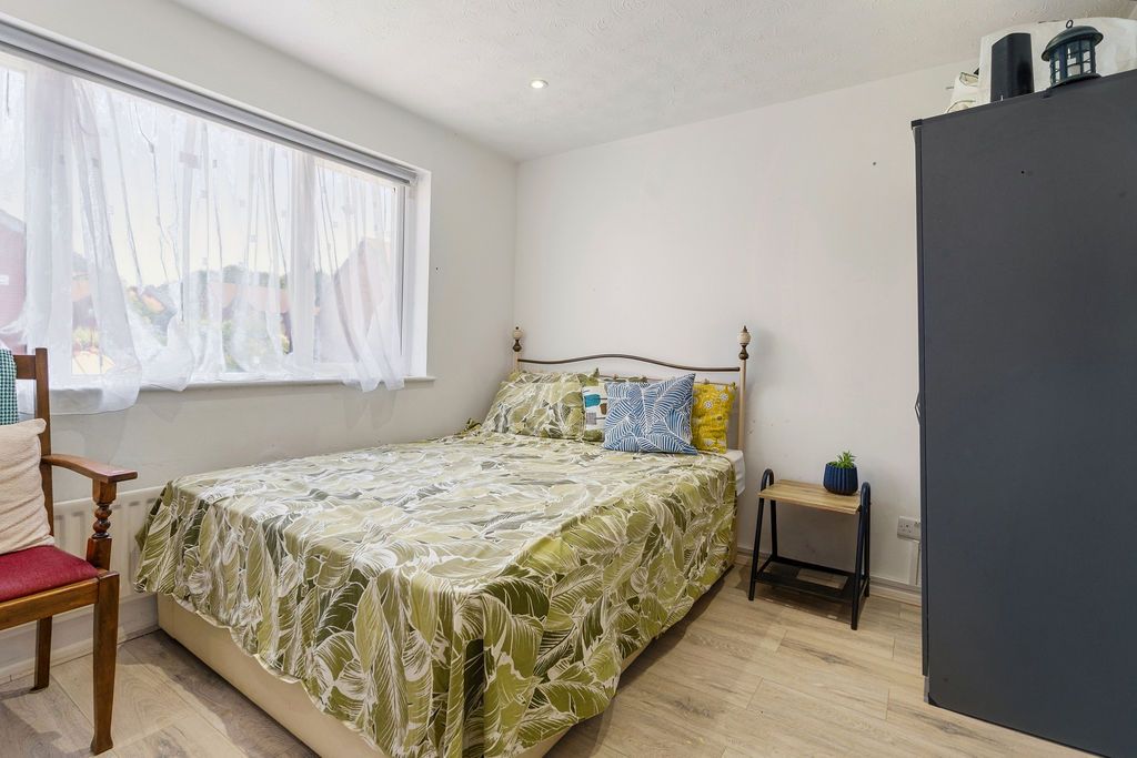 Detached House in Croydon