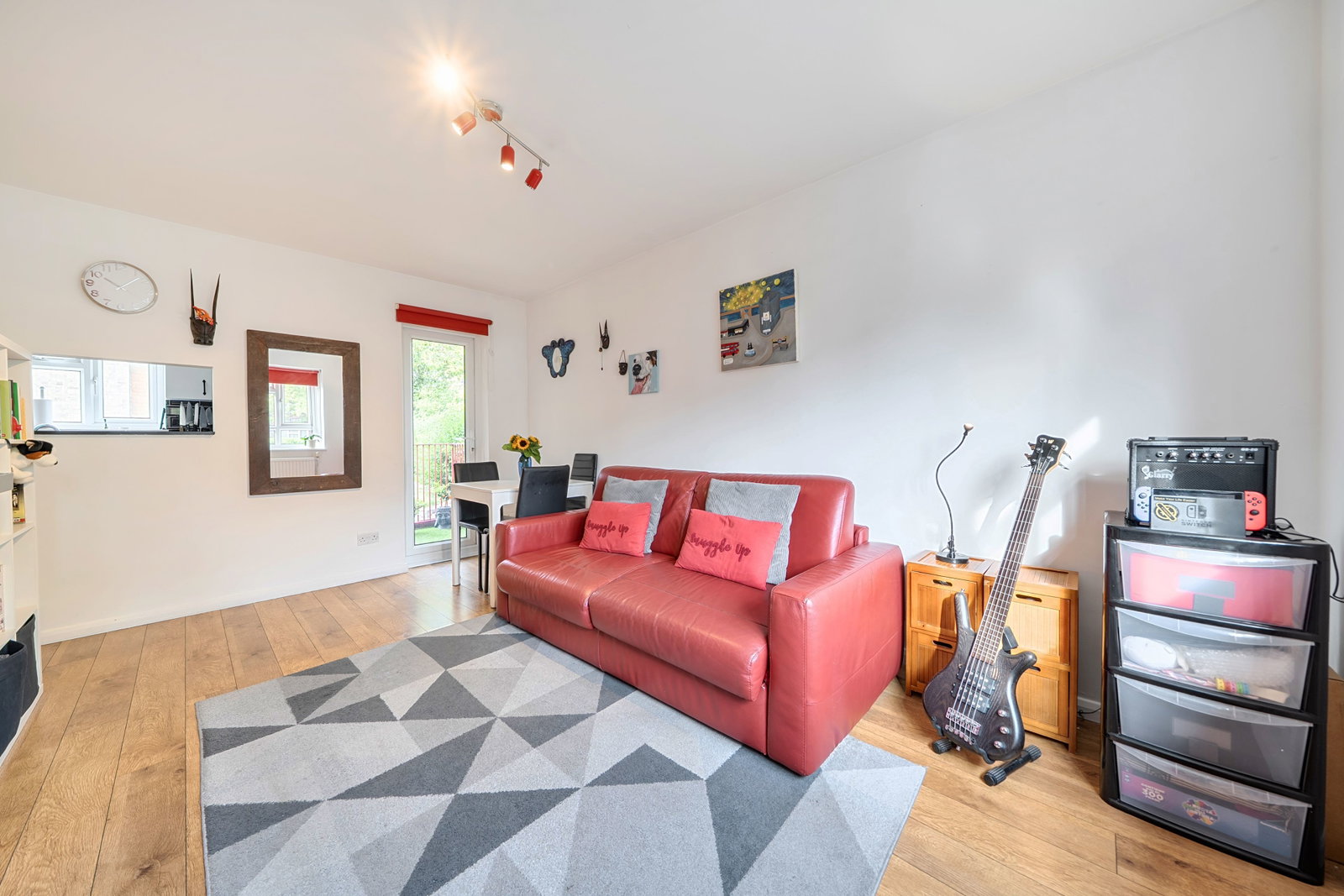 Flat for sale in London, Bounds Green Road, London, N22 8DF, 418 m²