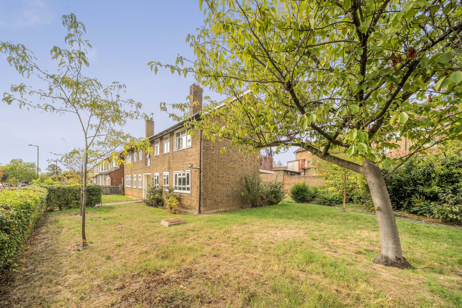 Flat for sale in London, Bounds Green Road, London, N22 8DF, 418 m²