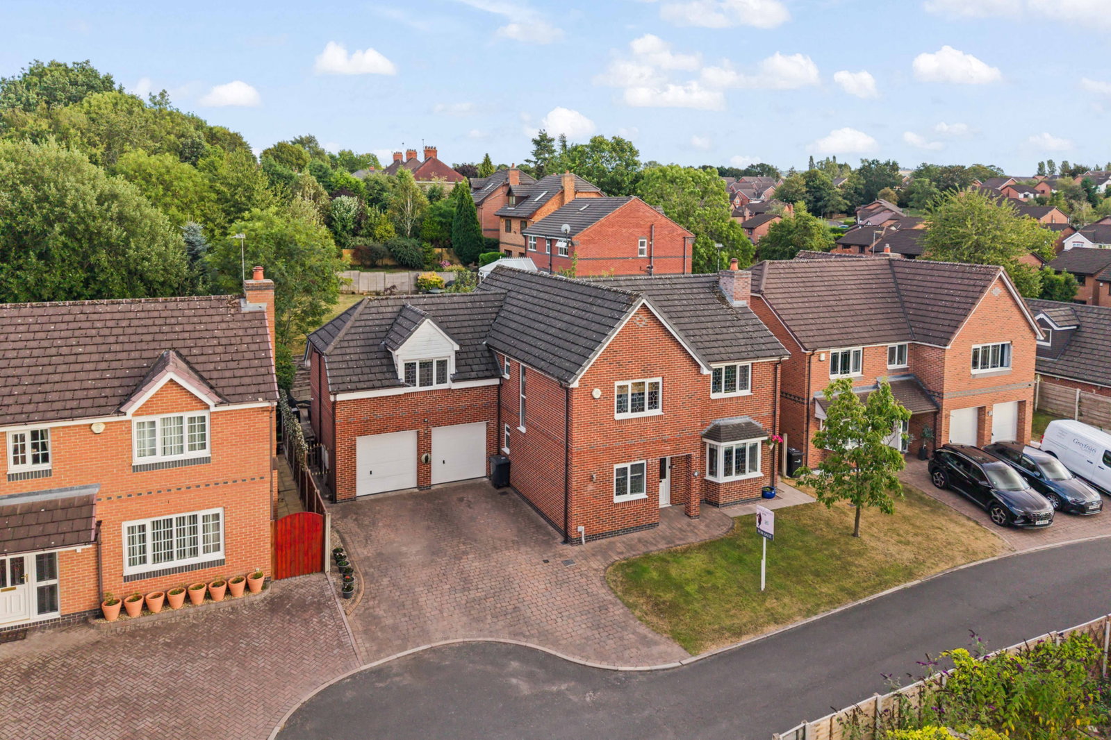 Detached House in Congleton
