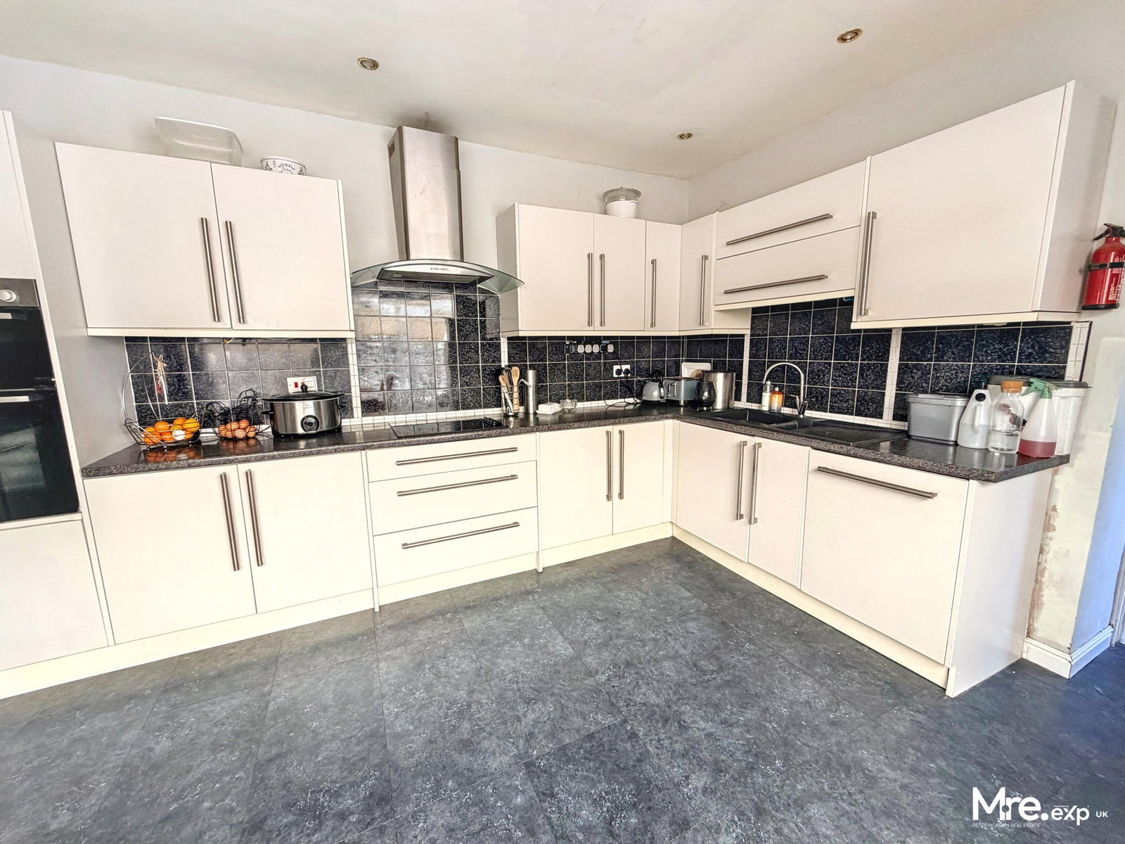 Semi Detached House in Neath