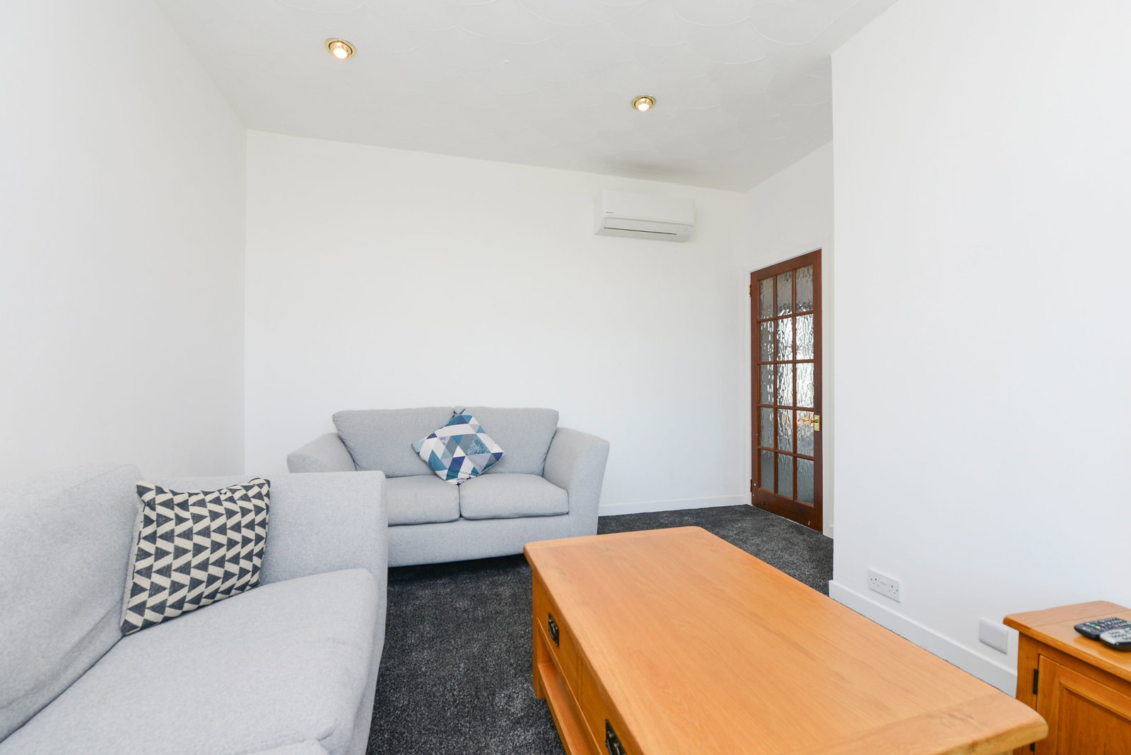 Detached House in Quendale 4