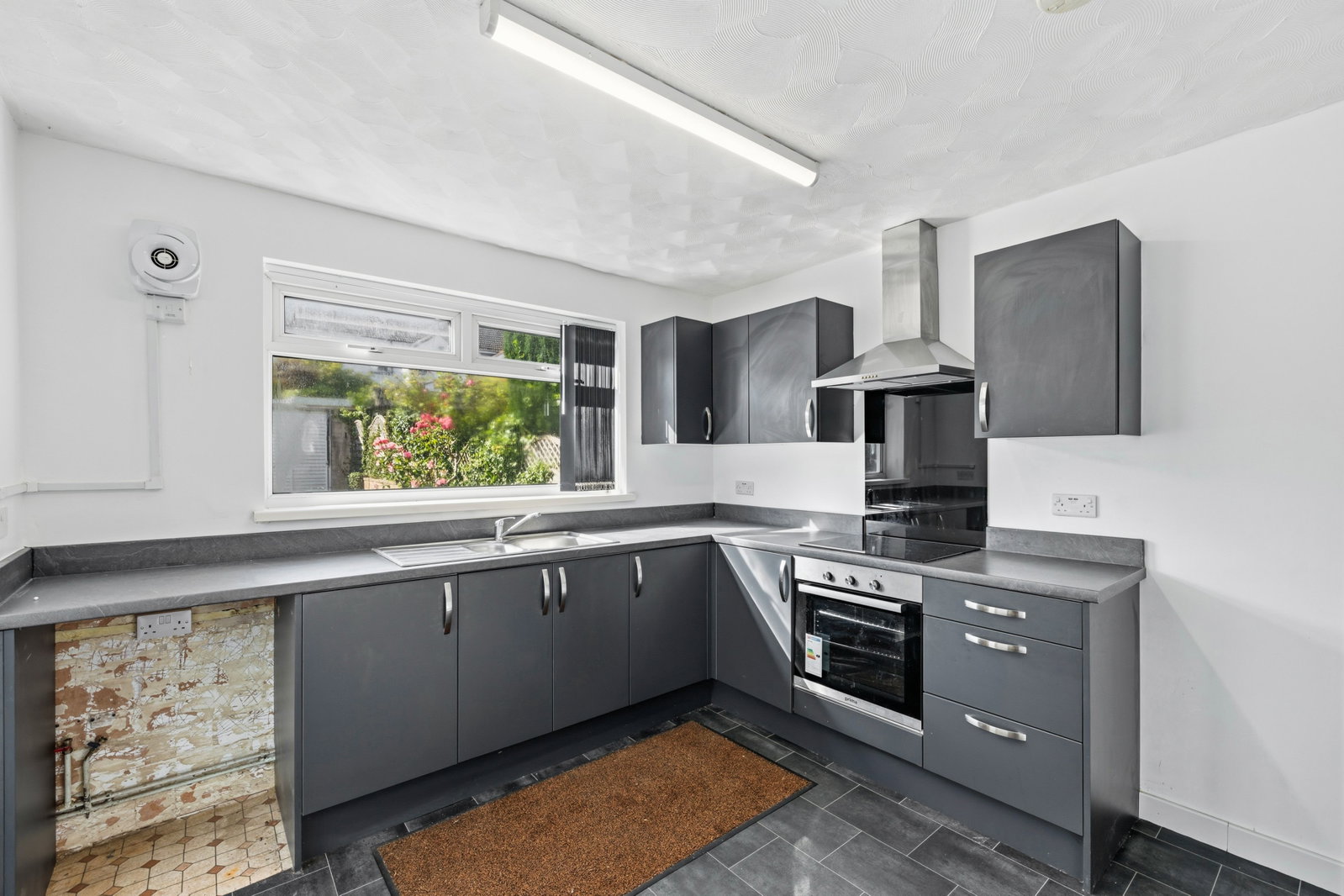 Terraced House in Swansea