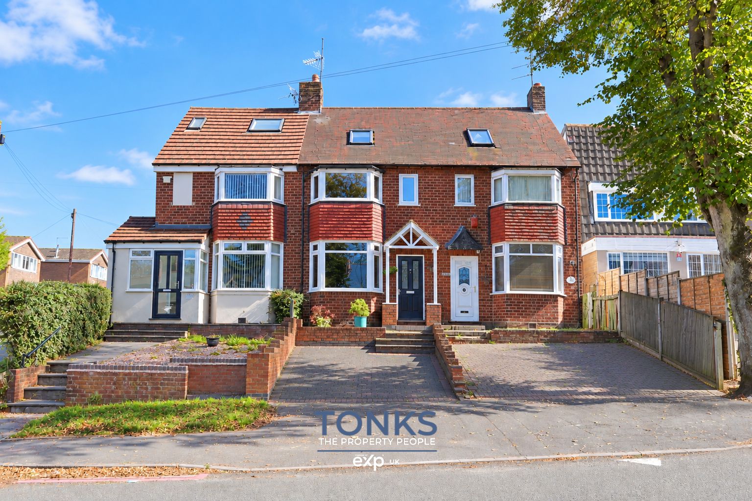 Terraced House for sale in Oldbury, Moat Road, Oldbury, B68 8EG
