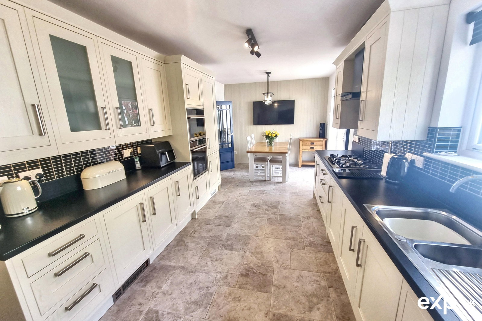 Detached House in Paignton