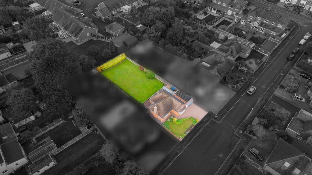Bungalow for sale in Kingswinford, Ridge Road, Kingswinford, DY6 9RB