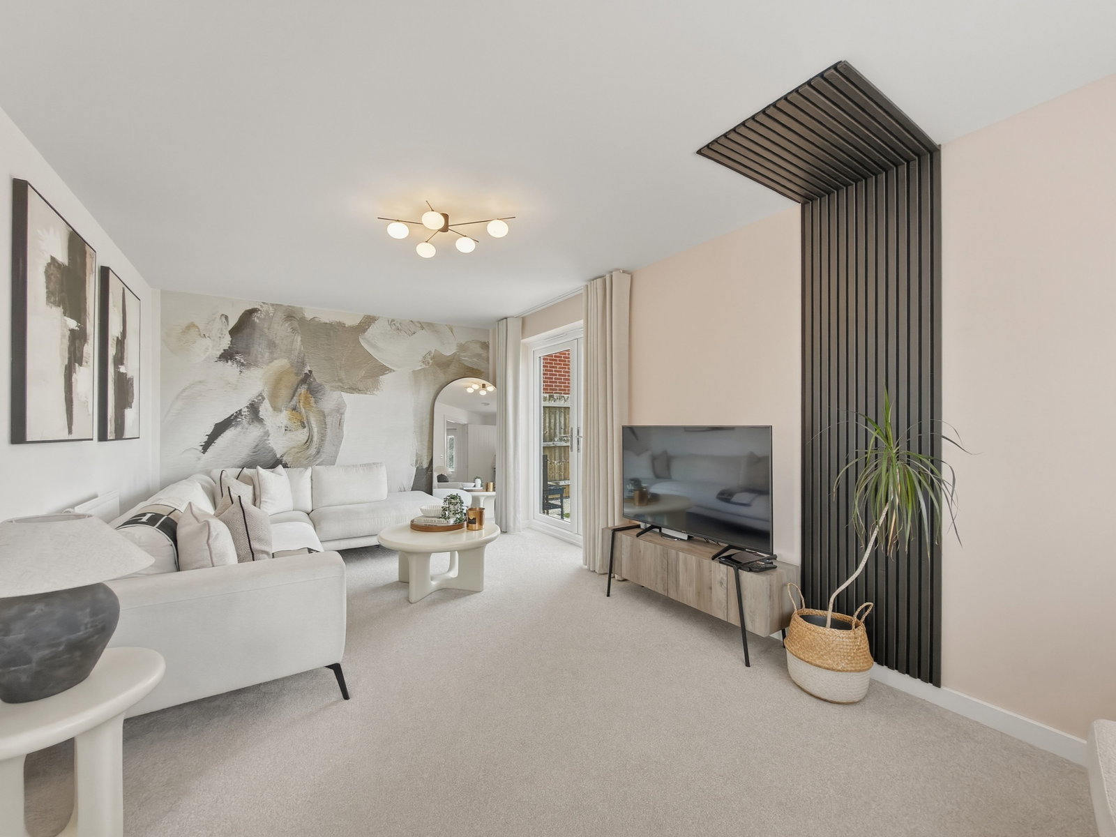 Detached House in Cardiff