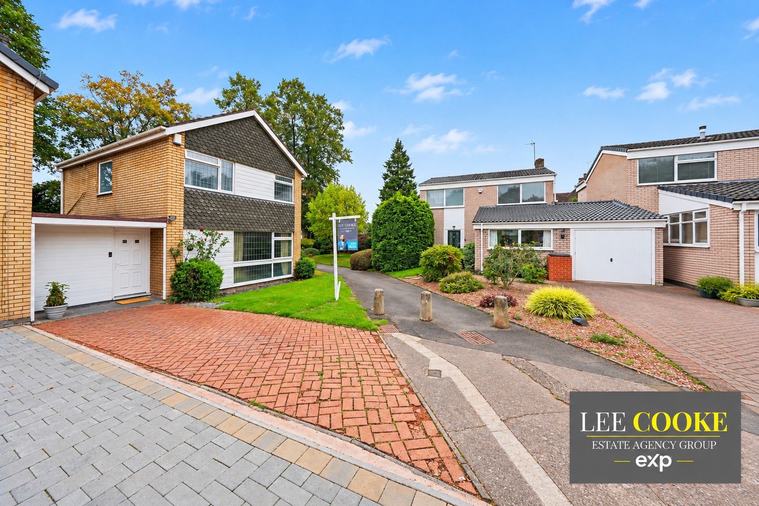 Link Detached House for sale in Wolverhampton, Woodfield Heights, off Henwood Road, Tettenhall, Wolverhampton, WV6 8PT