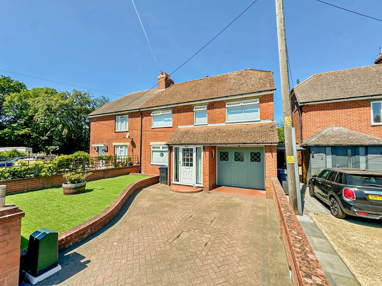 Semi Detached House in Canterbury
