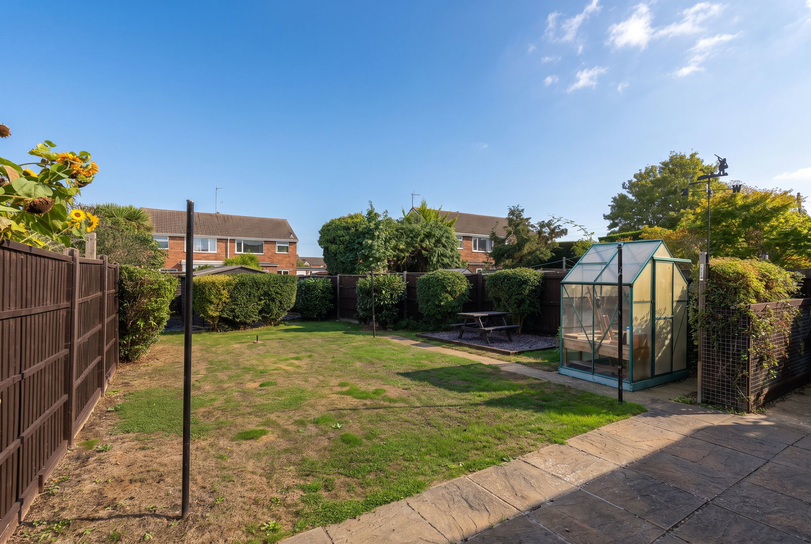 Semi Detached House for sale in St. Ives, Laburnum Way, St. Ives, PE27 3YW, 1214 m²