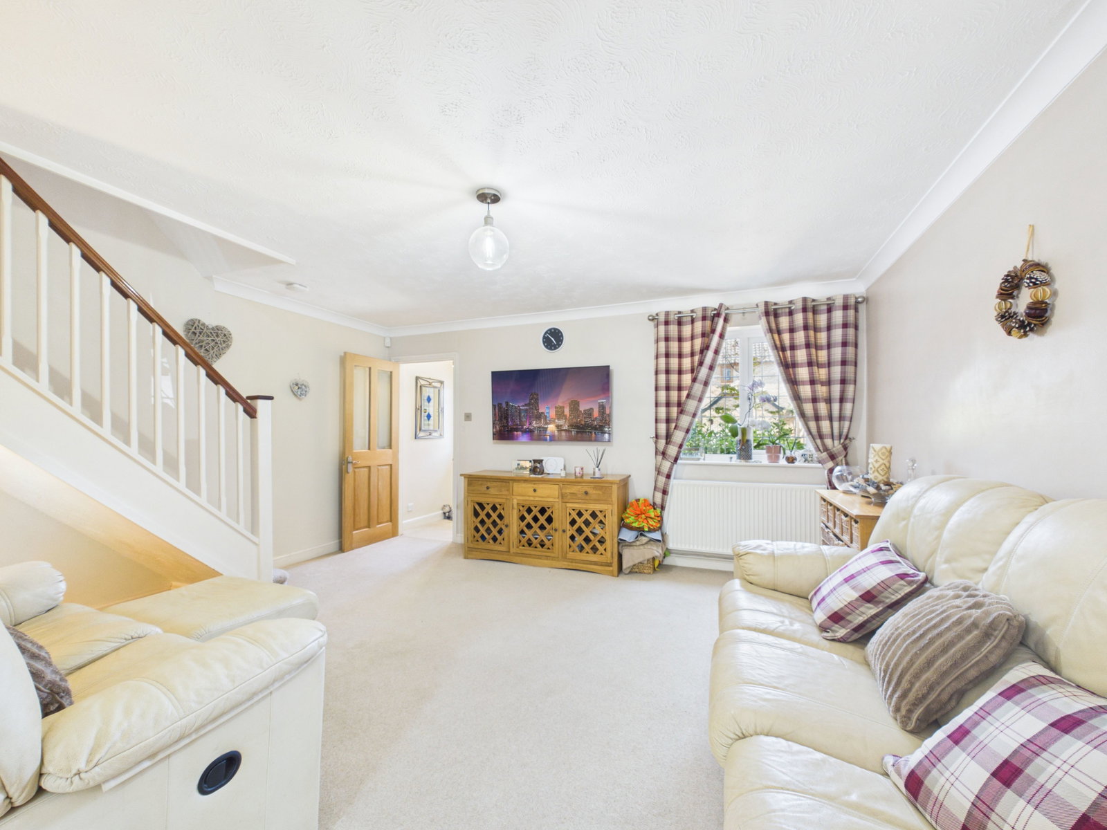 Semi Detached House in Rochester