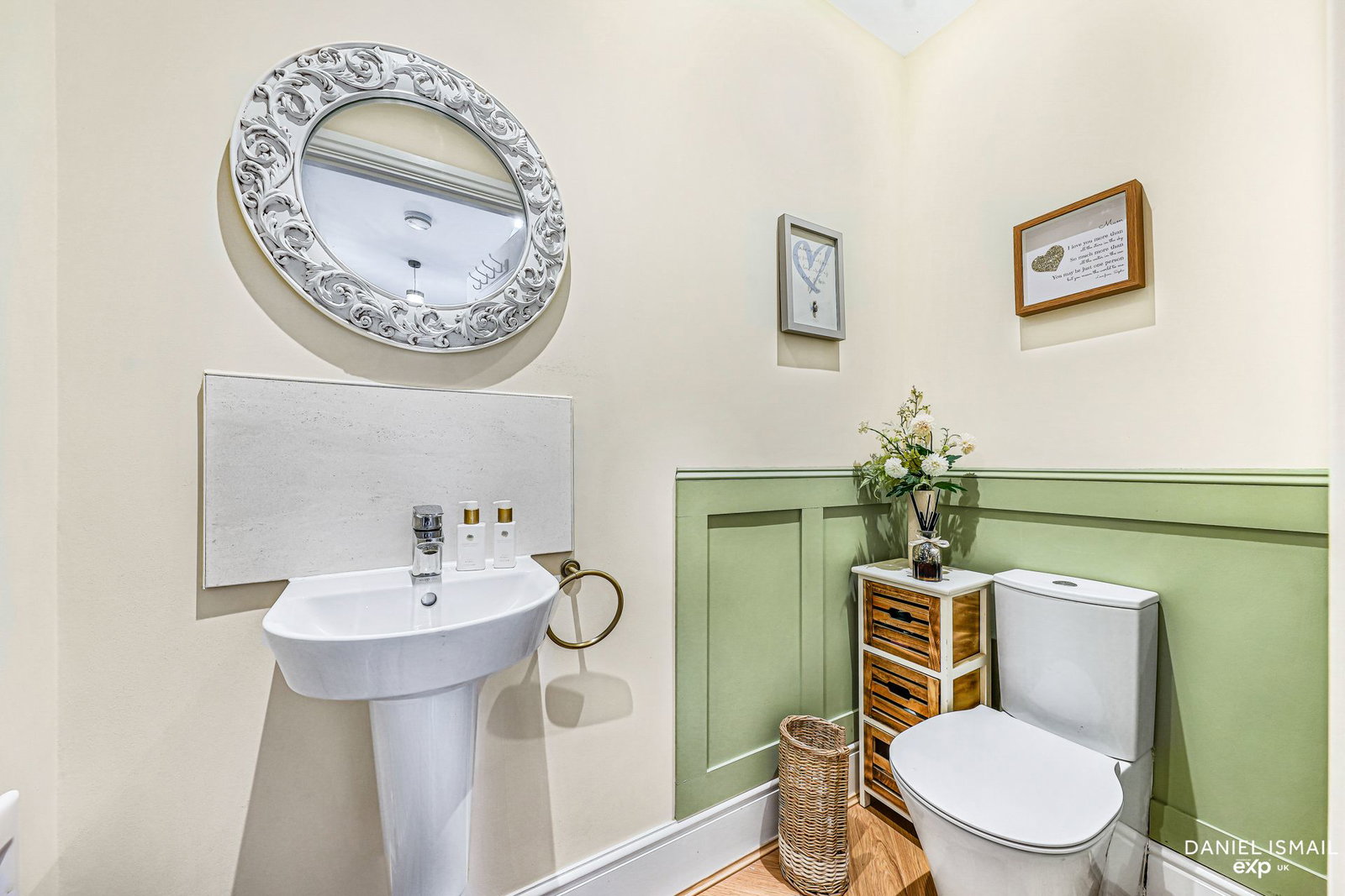 Detached House in Langdon Hills