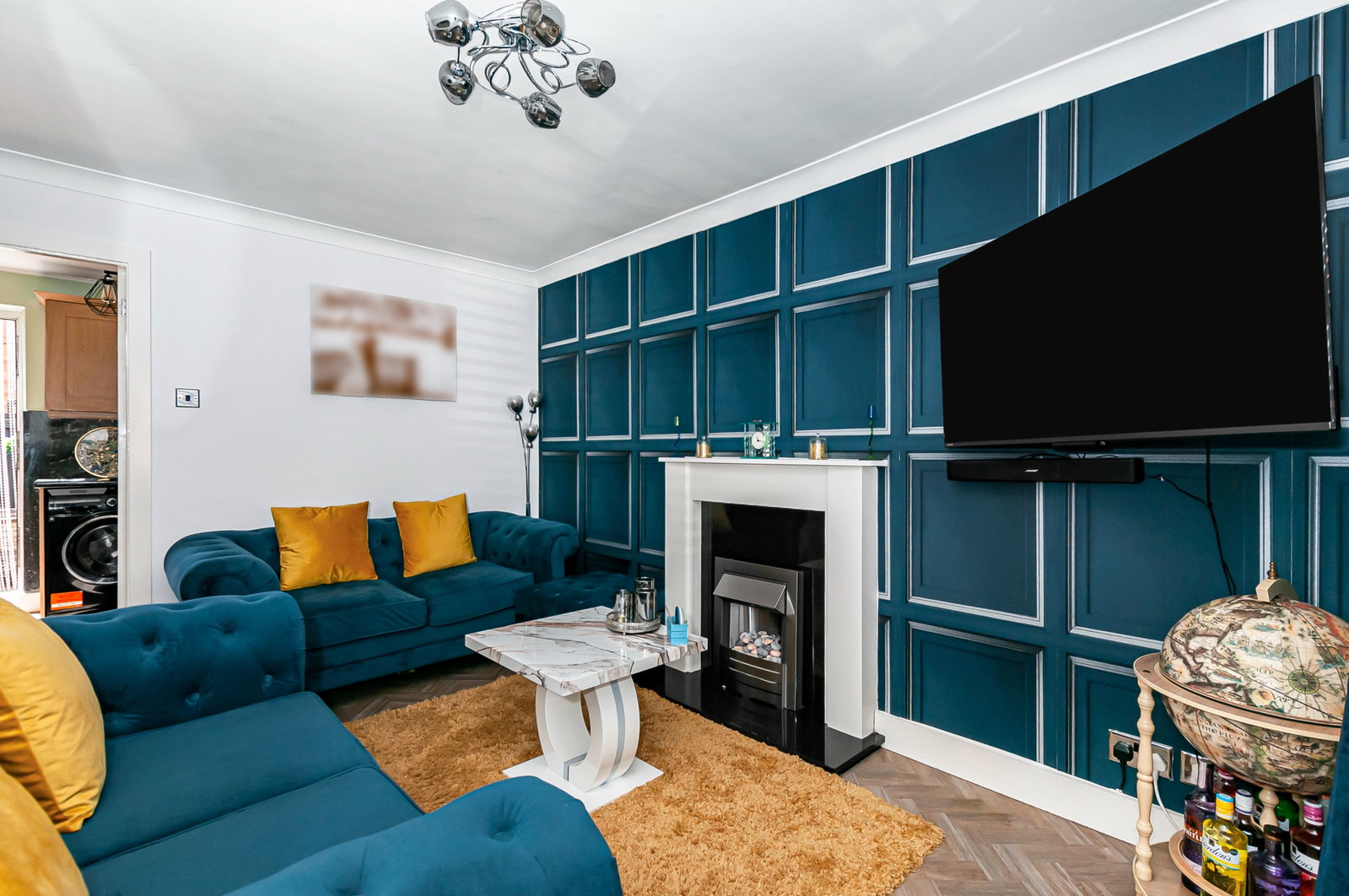 Semi Detached House in Hull