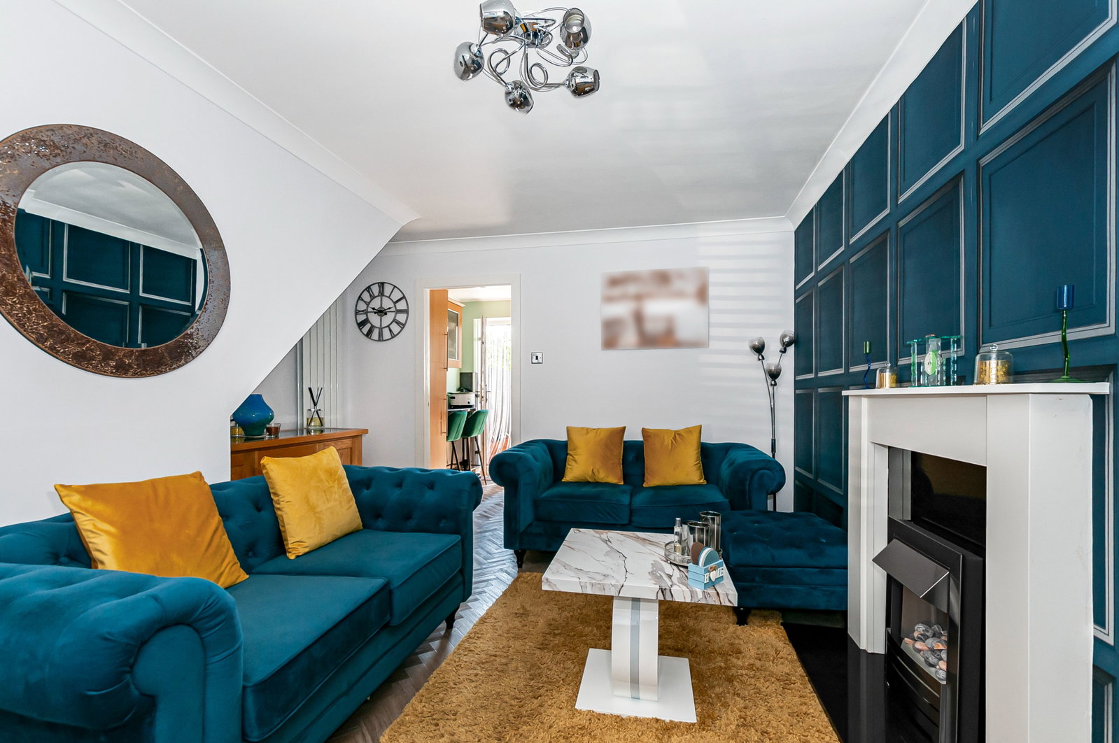 Semi Detached House in Hull