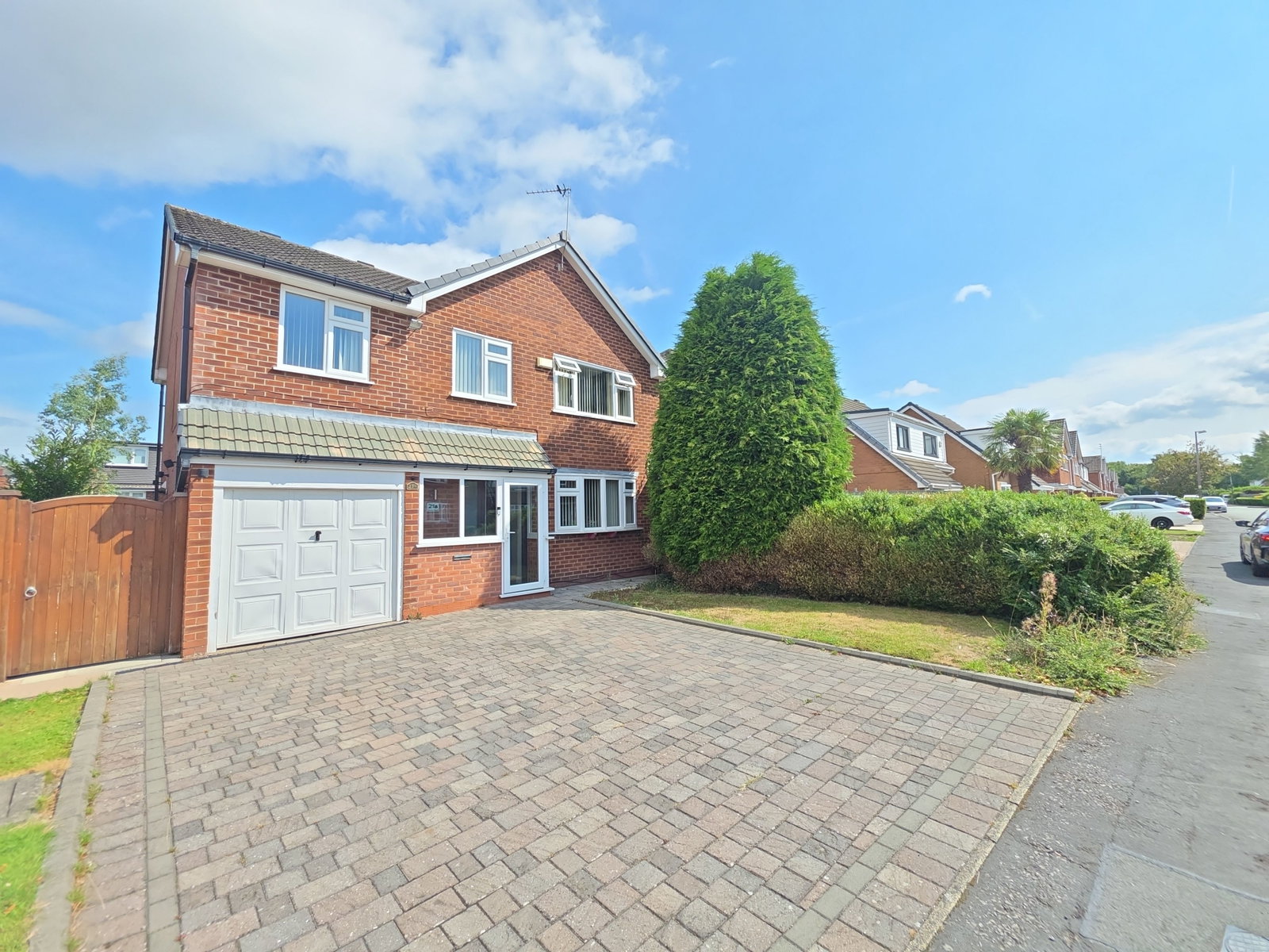 Detached House in Manchester