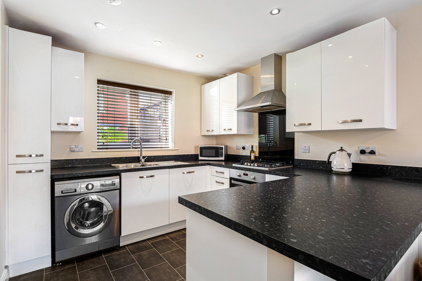 Link Detached House in Loughborough
