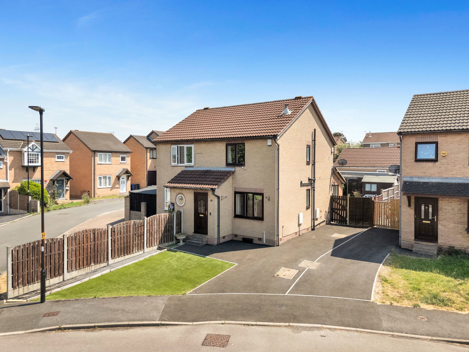 Semi Detached House in Sheffield