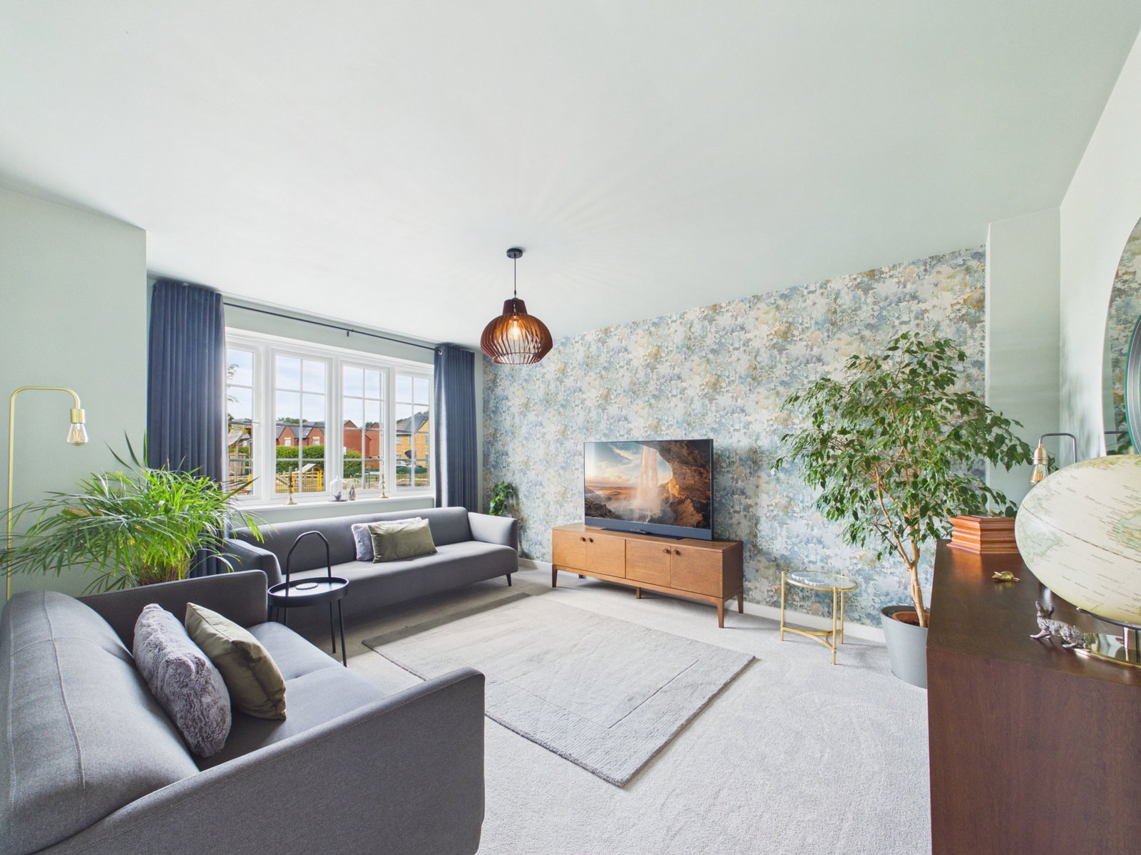 Detached House in Newport