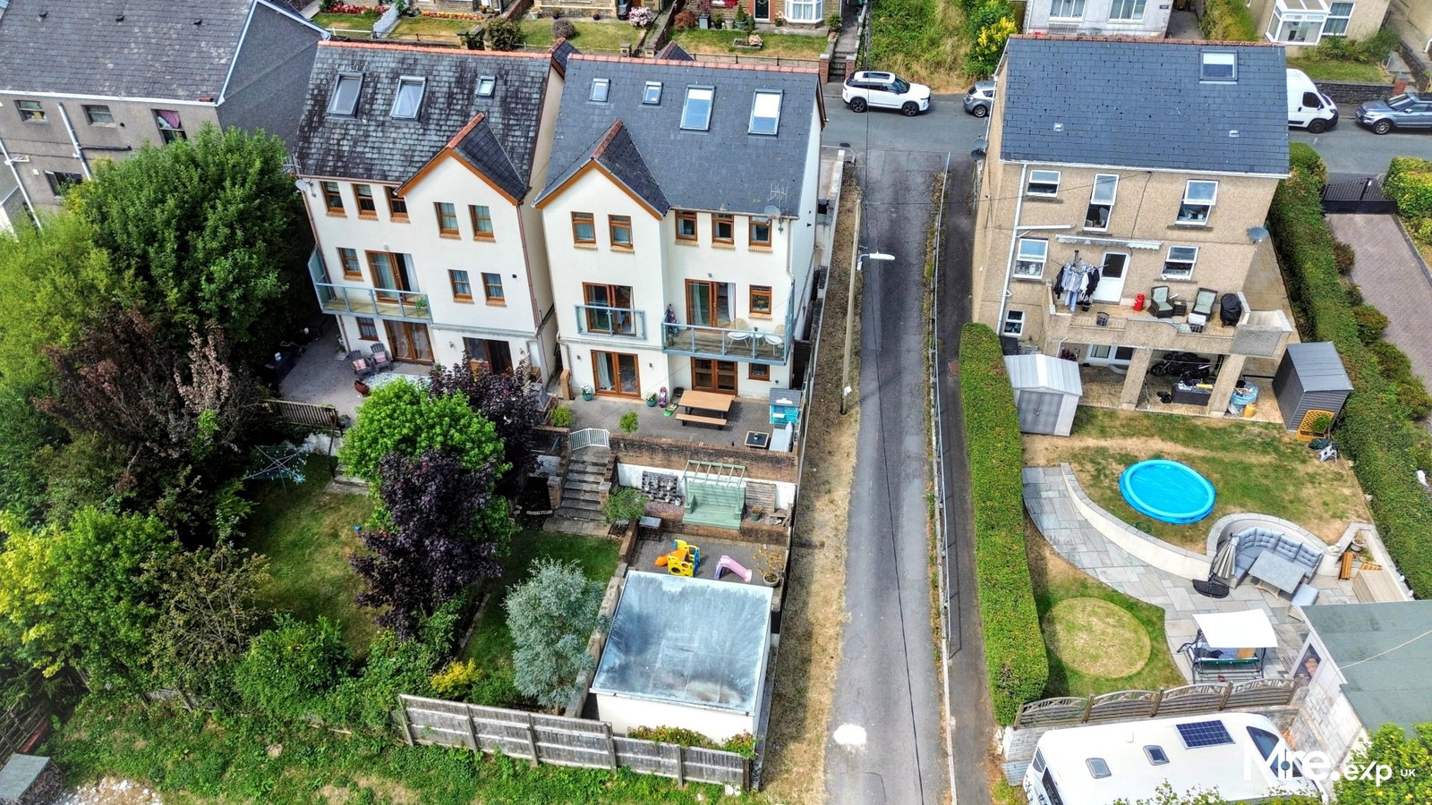 Detached House in Swansea