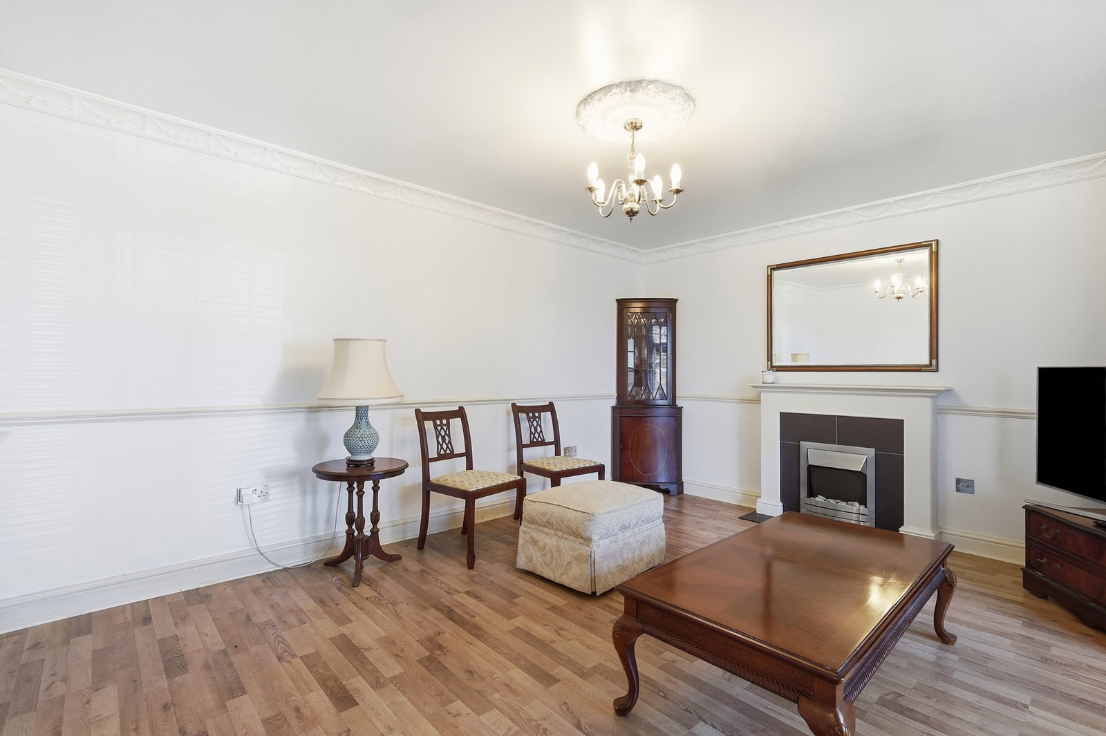 Semi Detached House in Wickford