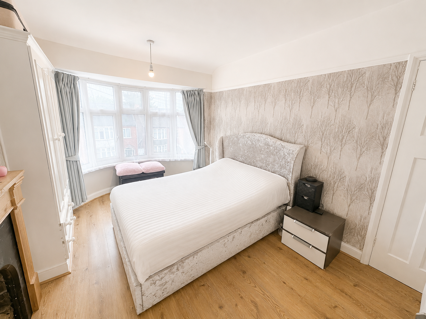Semi Detached House for sale in Leicester, Brian Road, Leicester, LE4 0AY