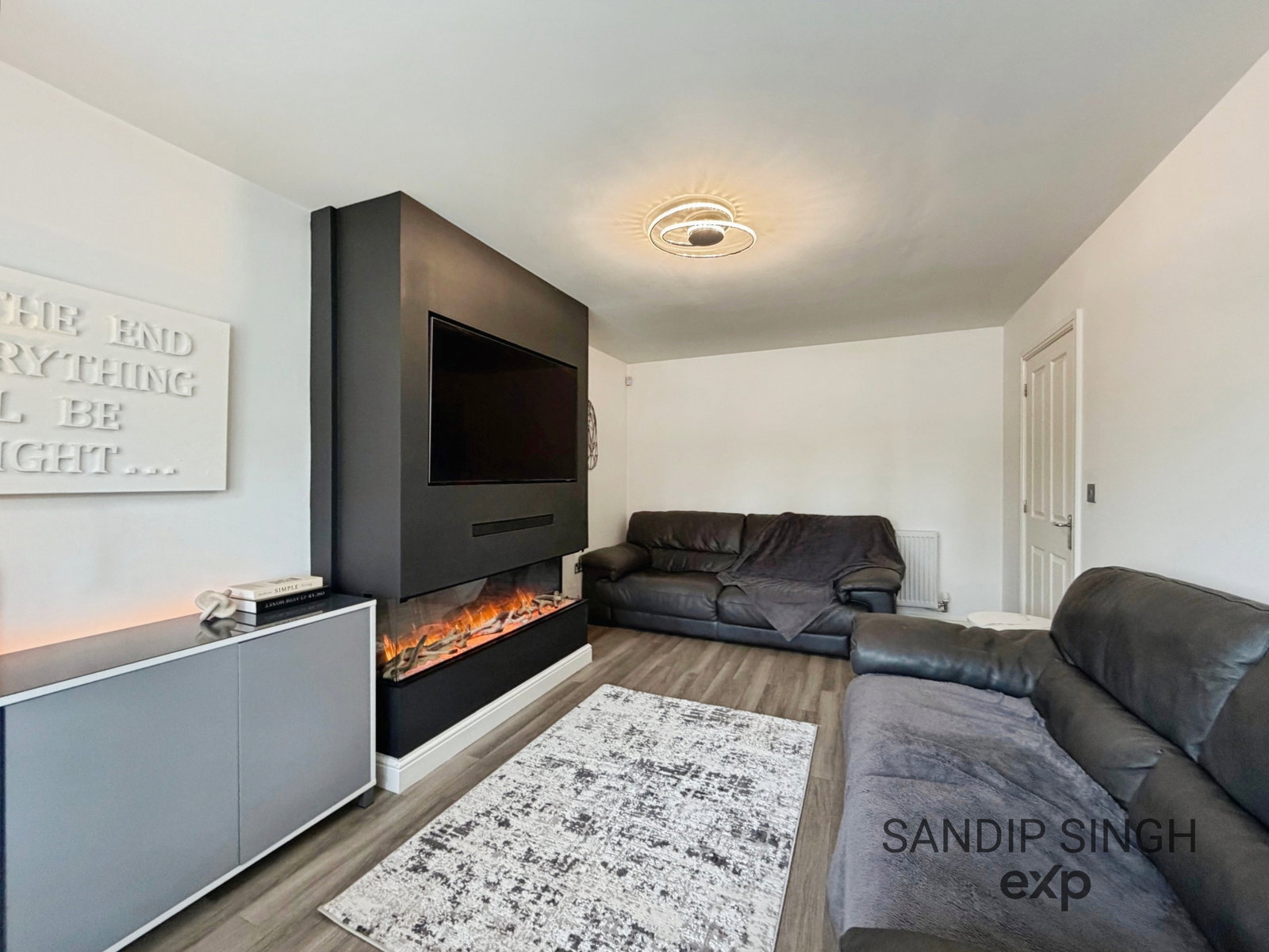 Detached House in Preston