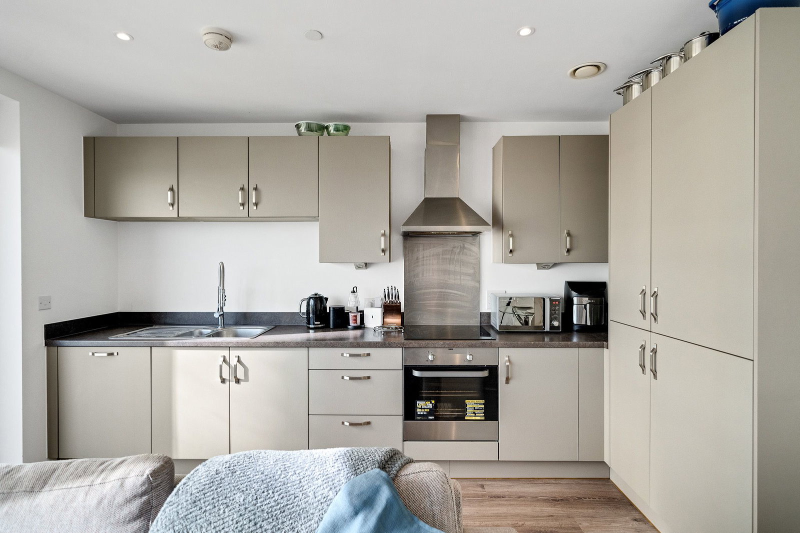 Flat for sale in London, Drummond House, 11 Victory Parade, Woolwich, SE18 6FW, 601 m²