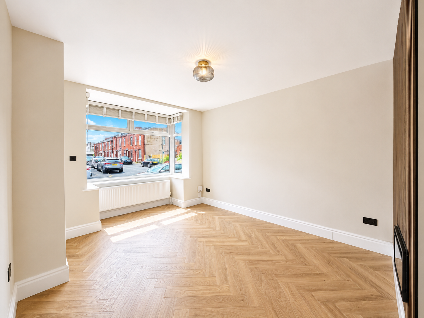 Terraced House in Ashton-under-lyne