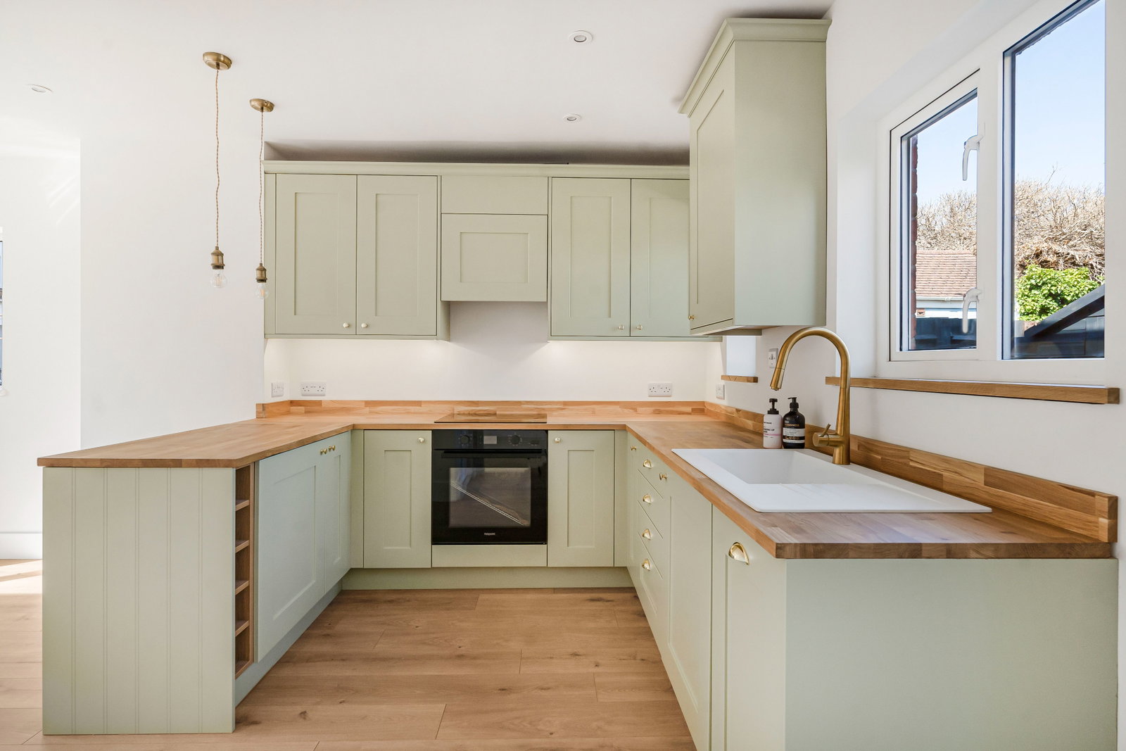 Semi Detached House in Cheltenham