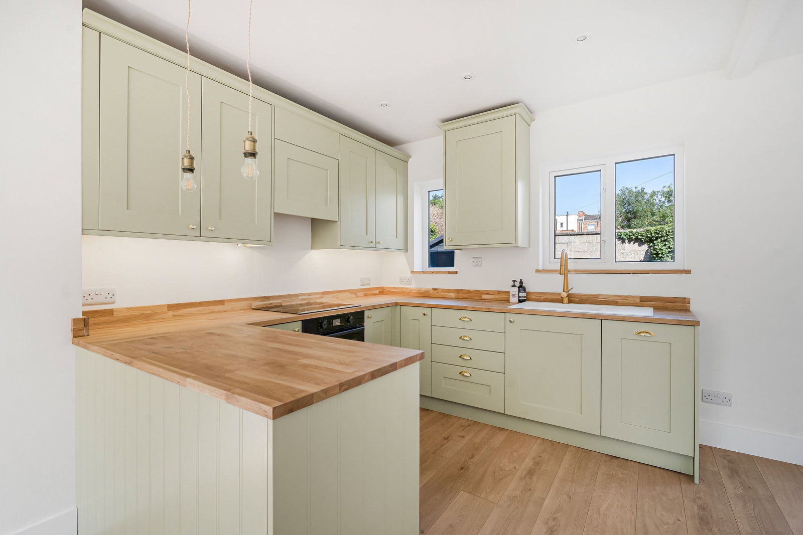 Semi Detached House in Cheltenham