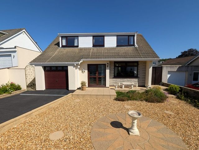 Detached House for sale in St. Austell, Chough Crescent, St. Austell, PL25 3AY