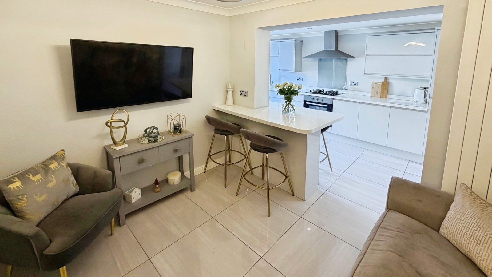 Terraced House in Port Talbot 5