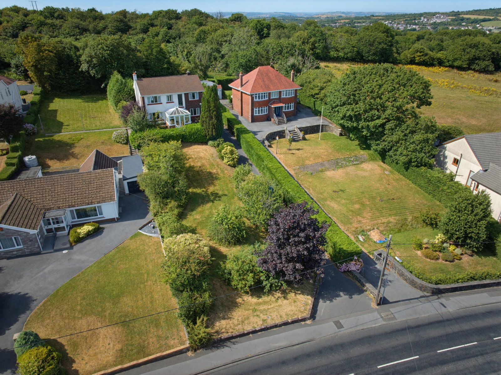 Detached House in Llanelli