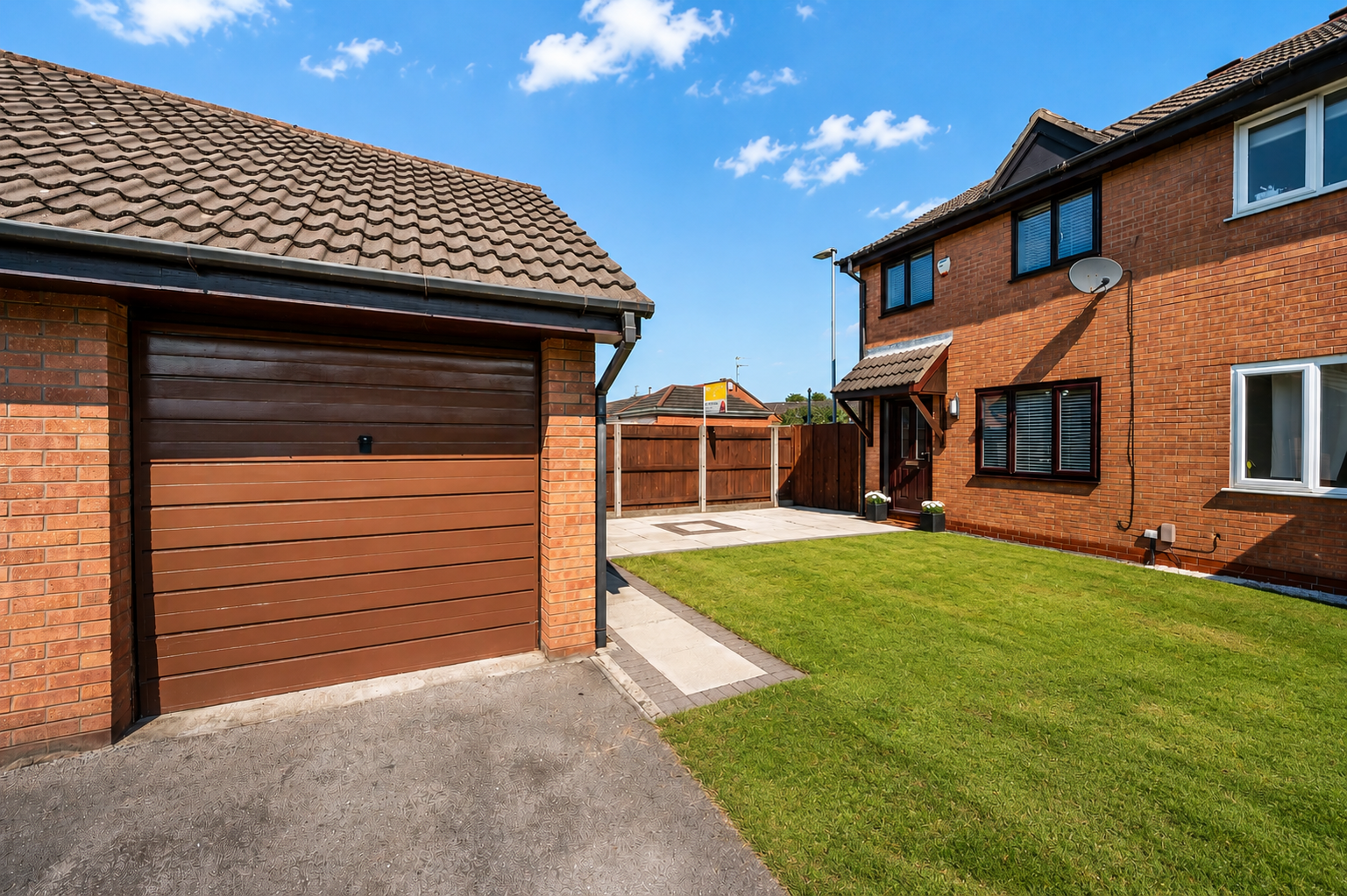 Semi Detached House in Leigh
