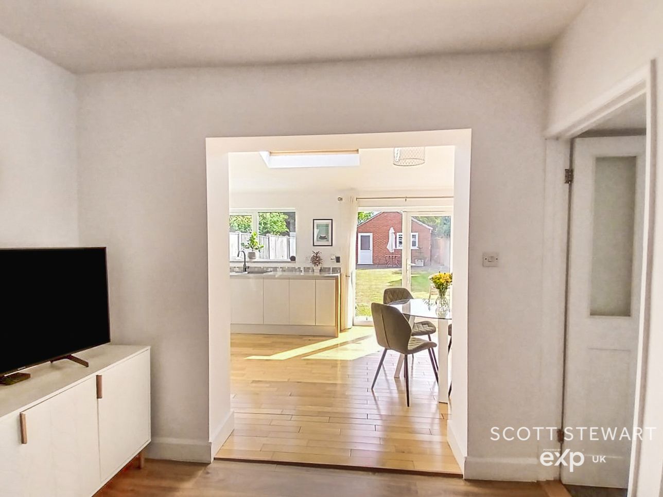 Semi Detached House in Lowestoft 3
