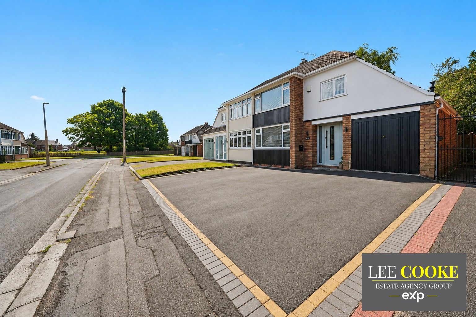 Semi Detached House in Willenhall