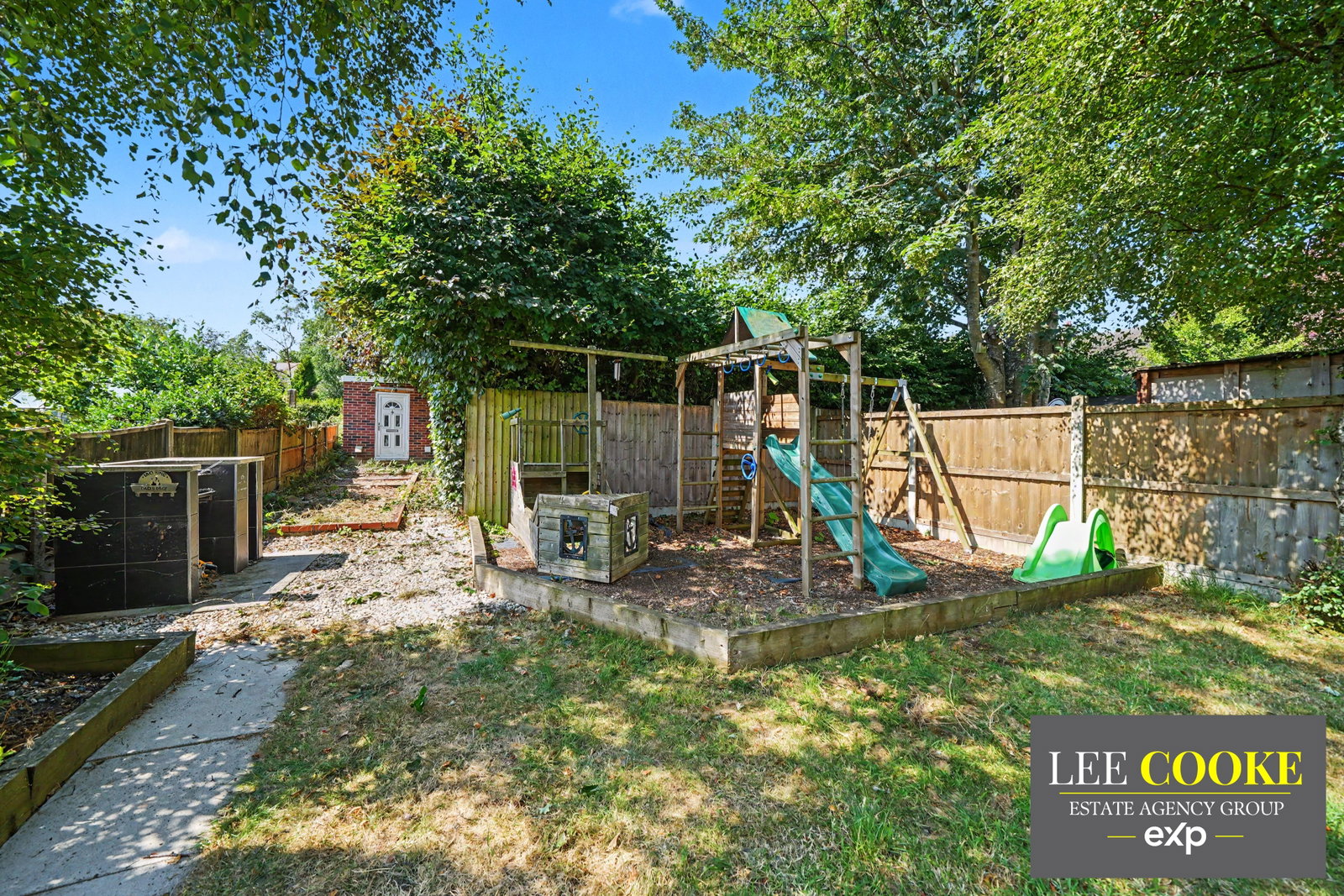 Semi Detached House in Willenhall